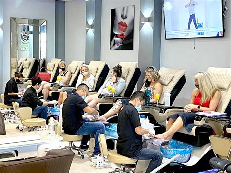 09:00 AM-19:00 PM. . Luxury nails and spa naples fl